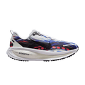 Nike Vomero 18 SE Light Trails
